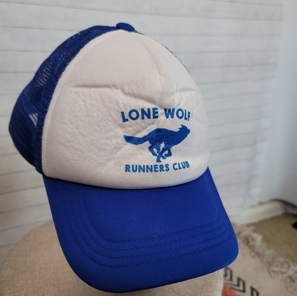 LONE WOLF RUNNERS CLUB VINTAGE HAT - Picture 2 of 10